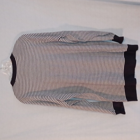 Women's XL Basic Editions Cardigan - Picture 5 of 5